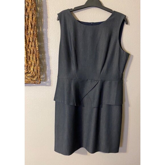 Connected Dress Gray Black Peplum 14P 14 P Washable Career Church - Picture 6 of 6